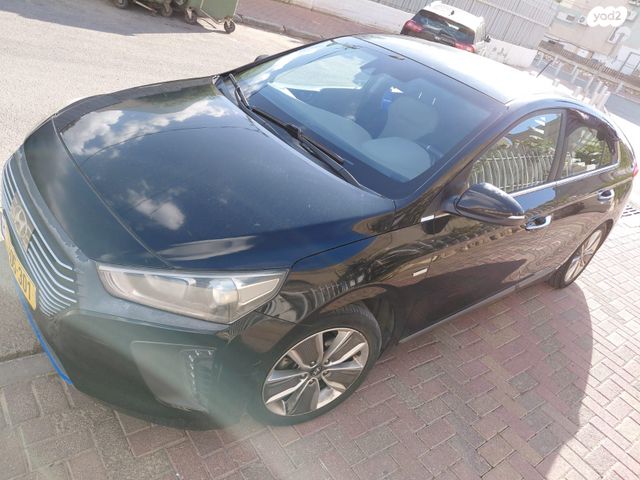 יונדאי איוניק