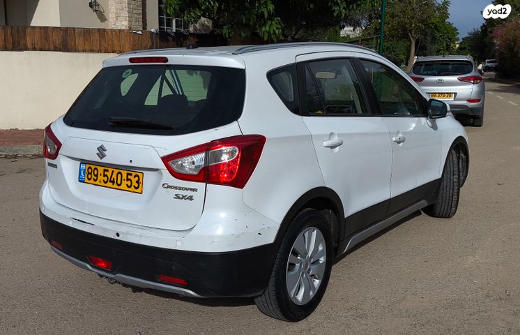 סוזוקי קרוסאובר