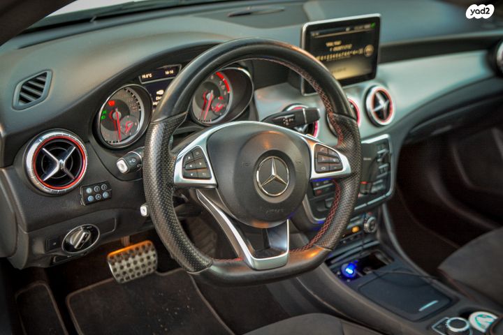 מרצדס-בנץ CLA