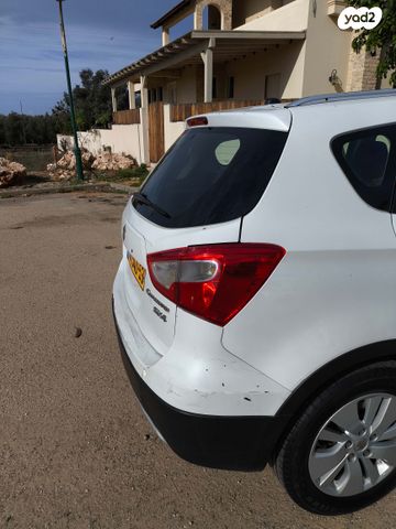 סוזוקי קרוסאובר