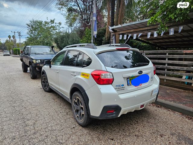 מודעת רכב סובארו XV