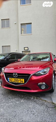 מודעת רכב מאזדה 3