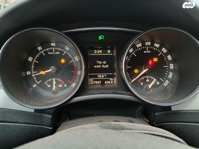 מודעת רכב סקודה סופרב