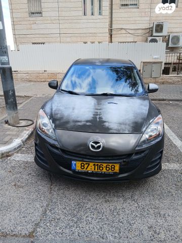 מאזדה 3