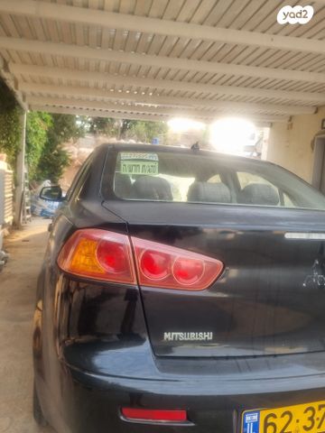 מודעת רכב מיצובישי לנסר