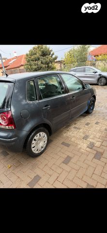 פולקסווגן פולו 