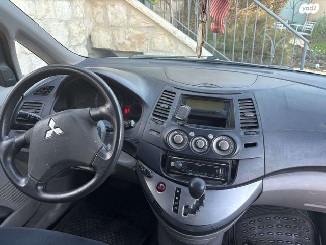 מיצובישי גרנדיס