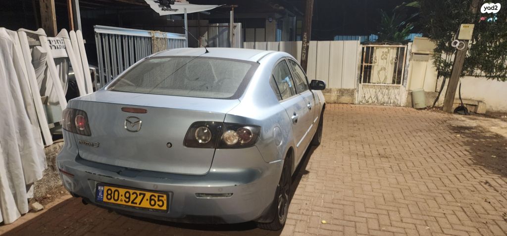 מאזדה 3