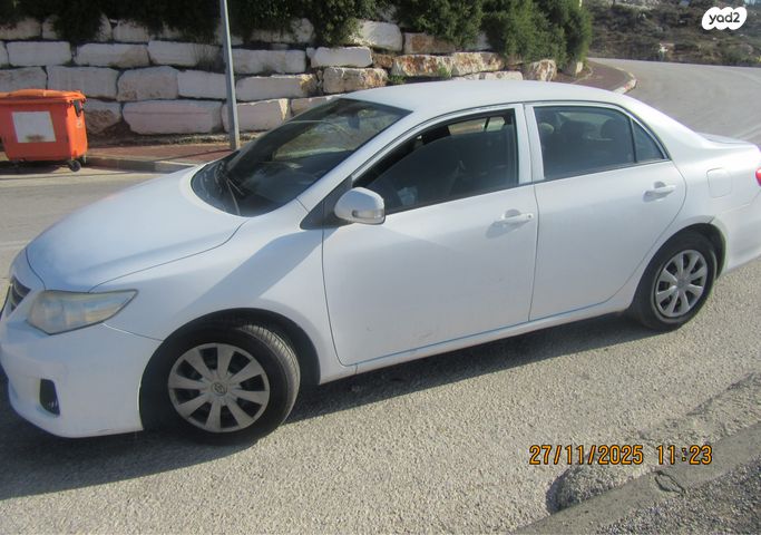 טויוטה קורולה