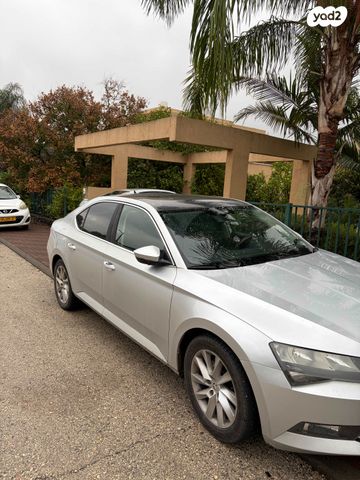 סקודה סופרב