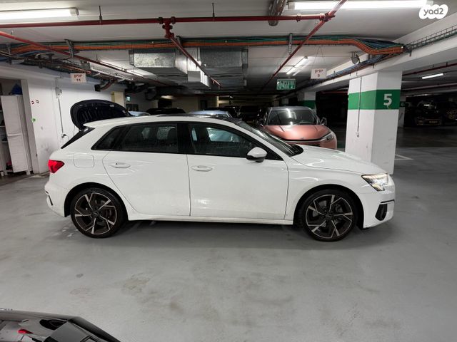 מודעת רכב אאודי A3