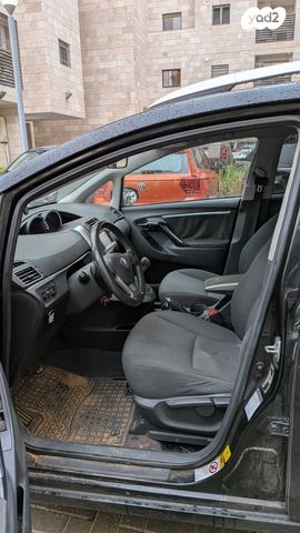 טויוטה ורסו