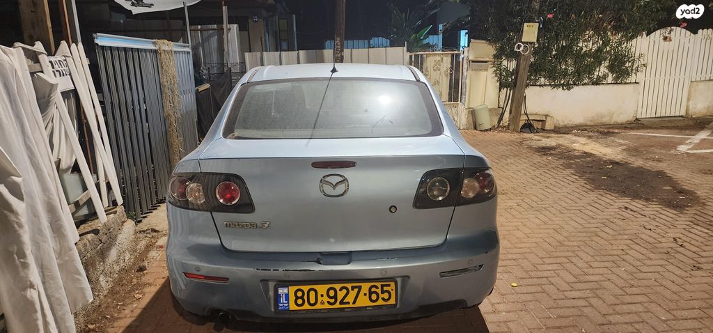 מאזדה 3