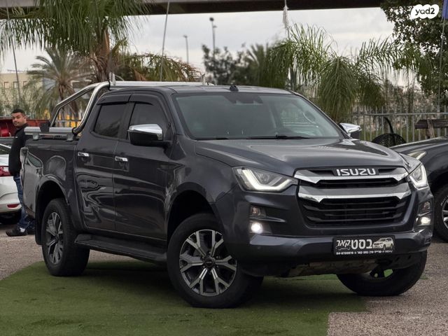 איסוזו די-מקס