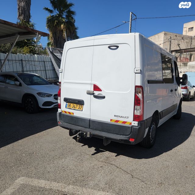רנו מאסטר
