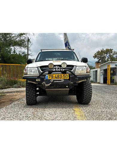 מודעת רכב טויוטה היילקס