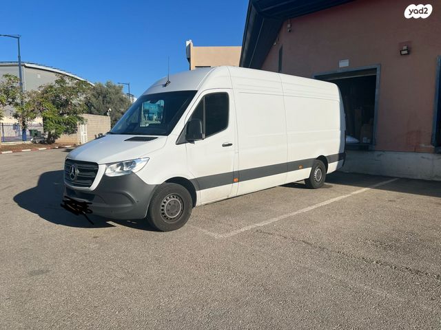 מודעת רכב מרצדס-בנץ ספרינטר