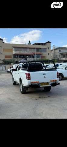 מיצובישי טרייטון / L200