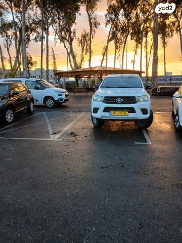 טויוטה היילקס