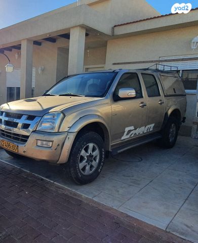 מודעת רכב איסוזו די-מקס