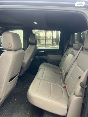 שברולט סילברדו