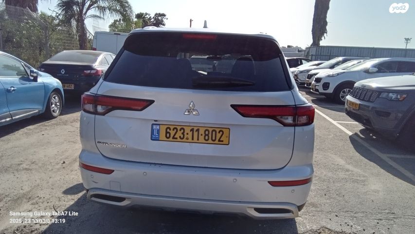 מודעת רכב מיצובישי אאוטלנדר 2