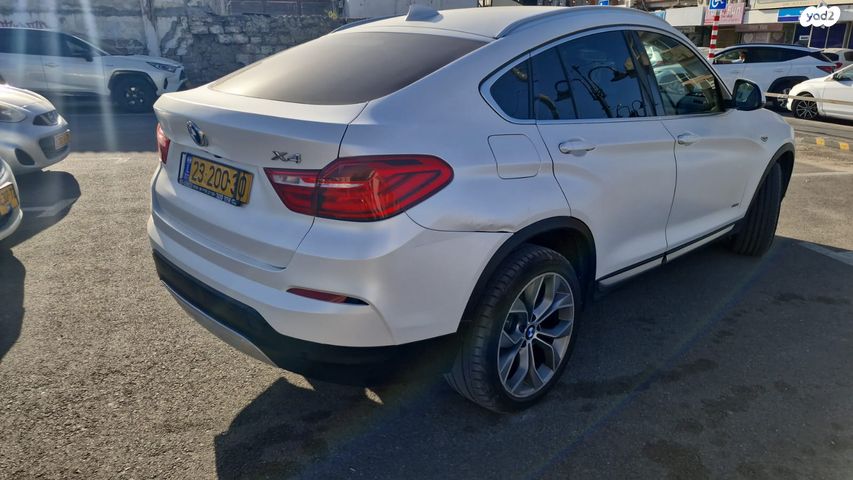 ב מ וו X4