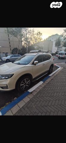 ניסאן אקס טרייל