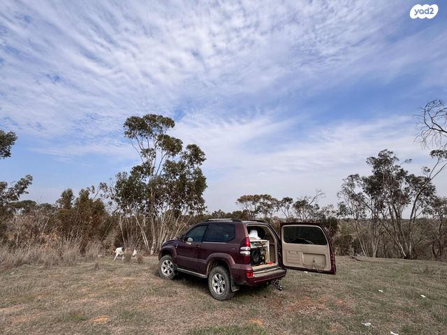 טויוטה לנד קרוזר