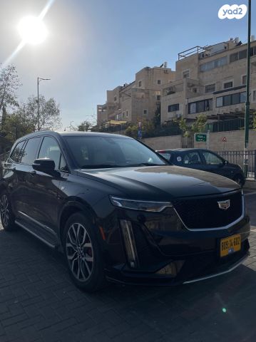 קאדילק XT6