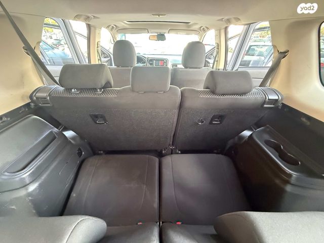 מיצובישי אאוטלנדר