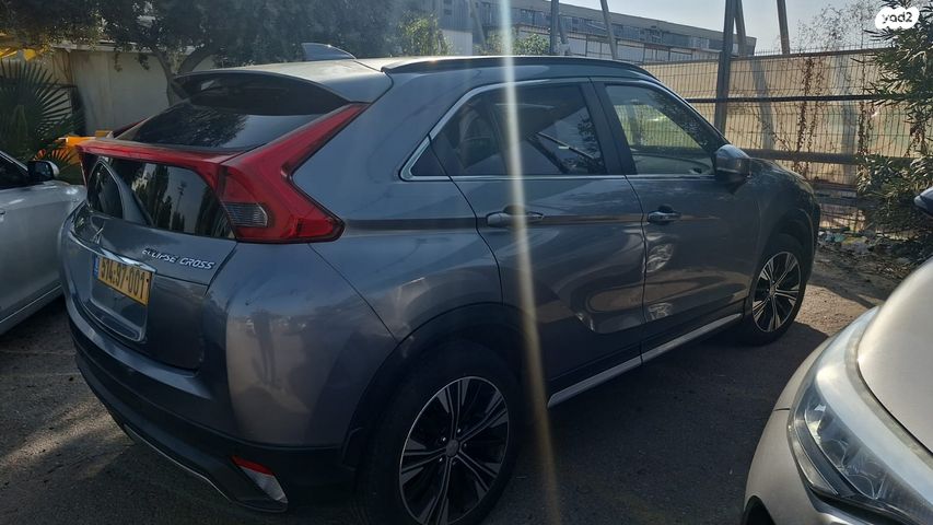 מיצובישי אקליפס קרוס