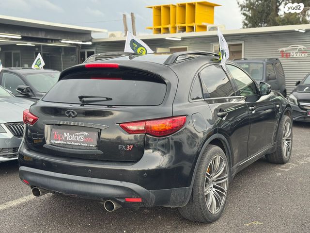 אינפיניטי FX37