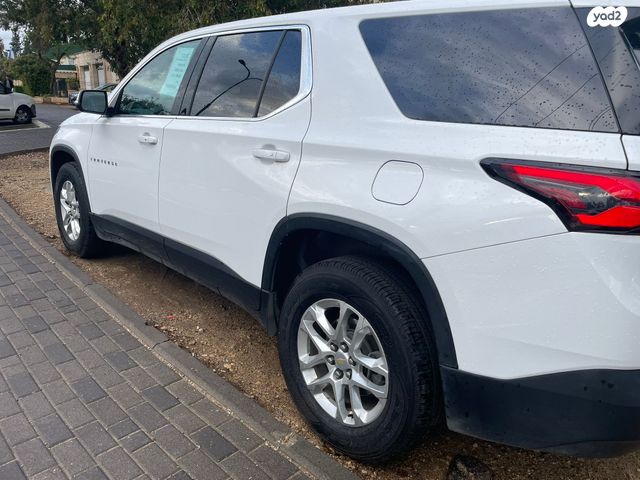 שברולט טראוורס