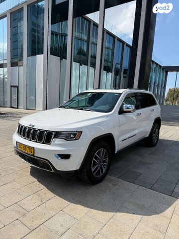 מודעת רכב ג'יפ גרנד צ'ירוקי