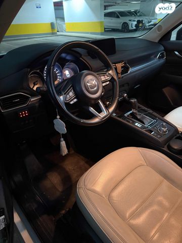 מודעת רכב מאזדה CX-5