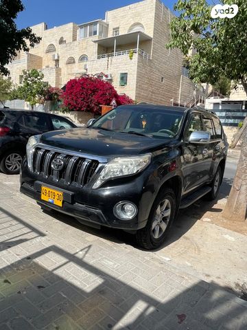 מודעת רכב טויוטה לנד קרוזר