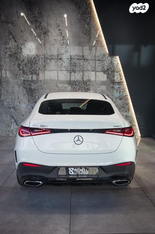 מרצדס-בנץ GLC קופה