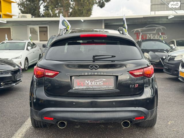 אינפיניטי FX37