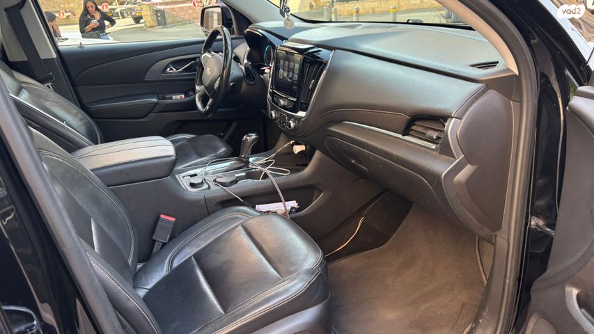 שברולט טראוורס