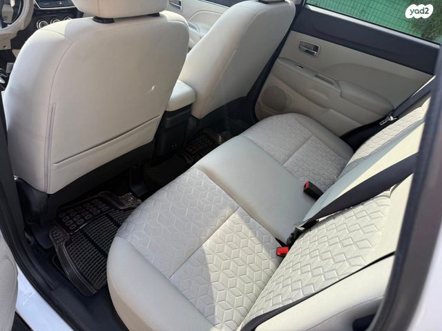 מיצובישי ASX