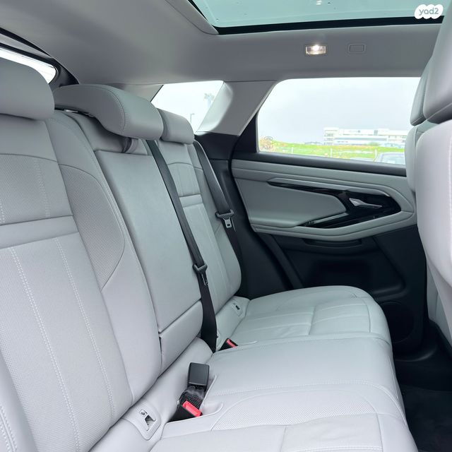 לנד רובר ריינג' רובר איווק