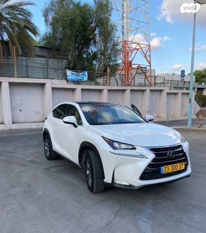 מודעת רכב לקסוס NX