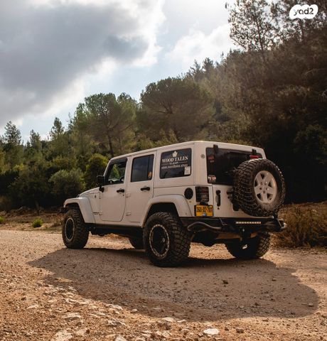 מודעת רכב ג'יפ רנגלר