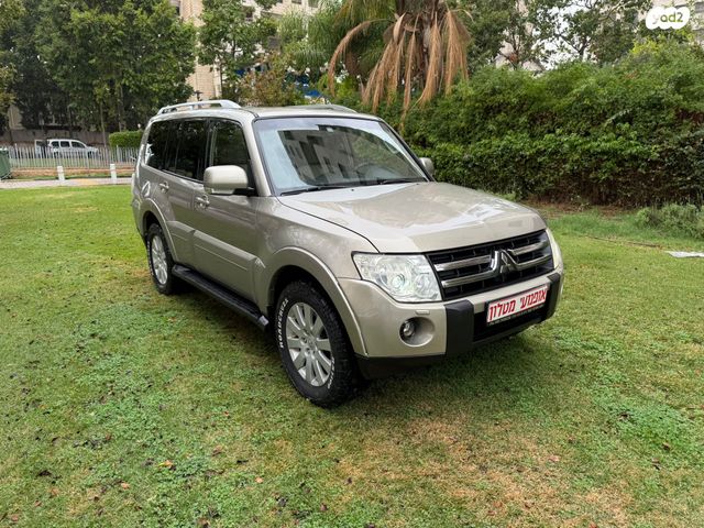 מיצובישי פג'רו