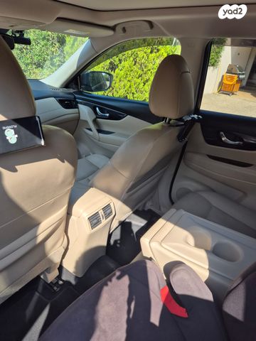 ניסאן אקס טרייל