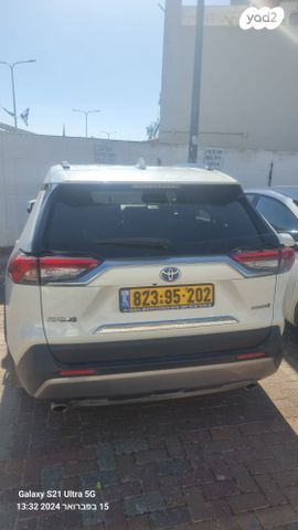 טויוטה RAV4