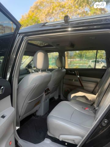 טויוטה היילנדר