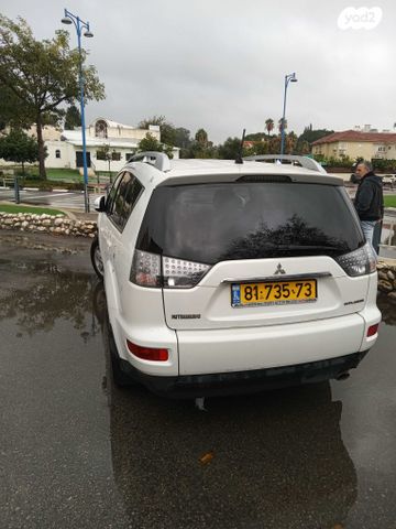 מיצובישי אאוטלנדר