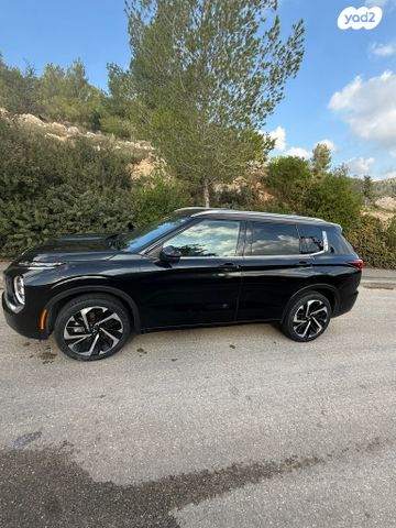 מיצובישי אאוטלנדר